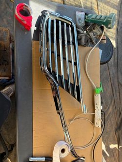 LINCOLN MKC 15-18 Front Upper Grille Grill  driver