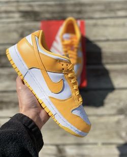 Dunk Low Laser Orange Size 9.5