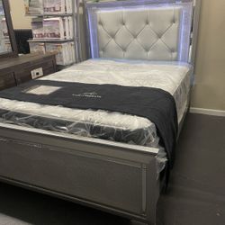 Queen Bedroom Set Free Box & Mattress