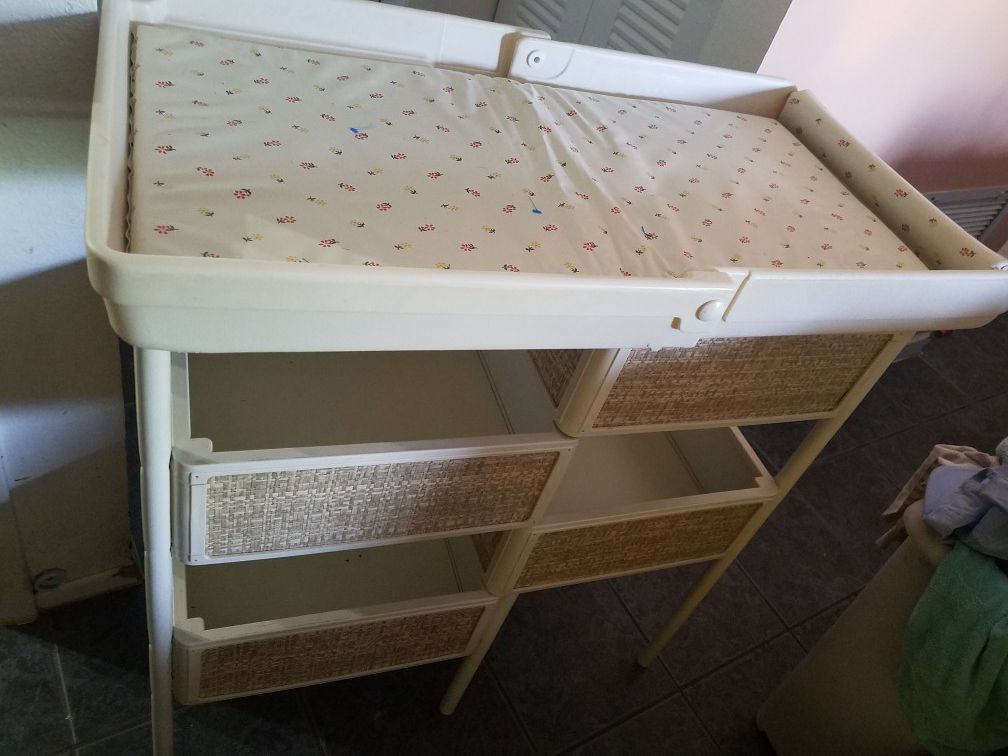 Changing table