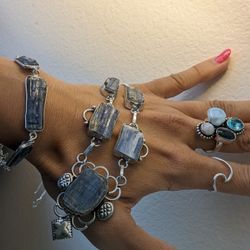 Complete Set Kyanite, Fine Stones Ring and Wave