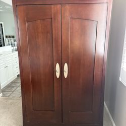 Armoire