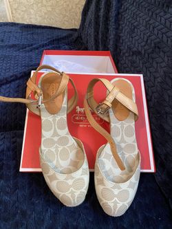 Coach wedges