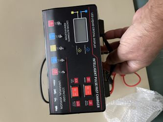 Brand New Smart Battery Charger 