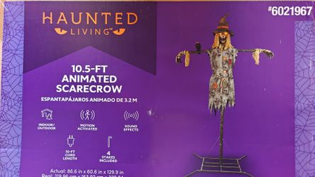 Halloween animated scarecrow 10 .5 feet tall