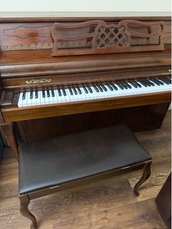 Solid wood piano