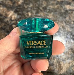 NEW VERSACE CRYSTAL EMERALD EAU DE PARFUM MINI $15!!