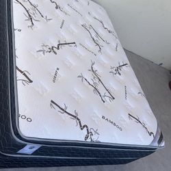 Royal Bamboo Queen Size Set 