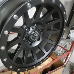 4new Wheels & Tires 17 Inch 285 70 R17 $1850