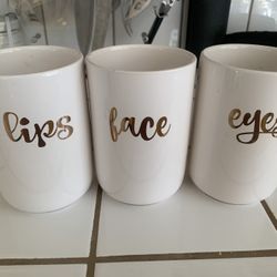 Makeup Glass Jar Holders 3pc 