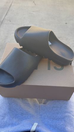 Yeezy Slides Onyx