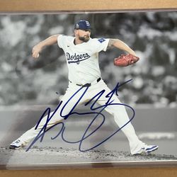 Kirby Yates MLB Los Angeles Dodgers Signed Individual 11x14 Photo + Toploader