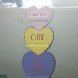 Heart shelf