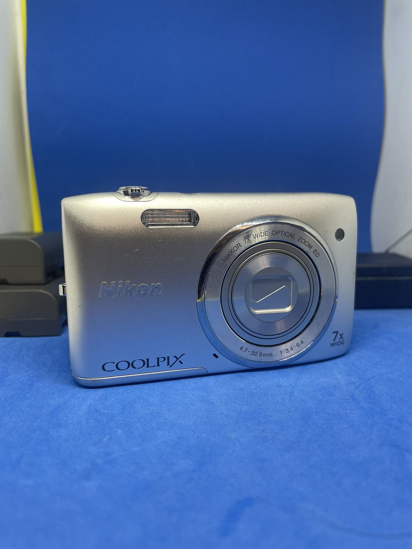 Nikon COOLPIX S3400 20.1MP Digital Camera Wide 7x Zoom for Sale in