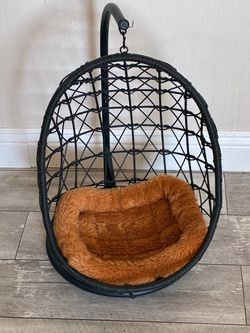 Black metal,swinging pet bed