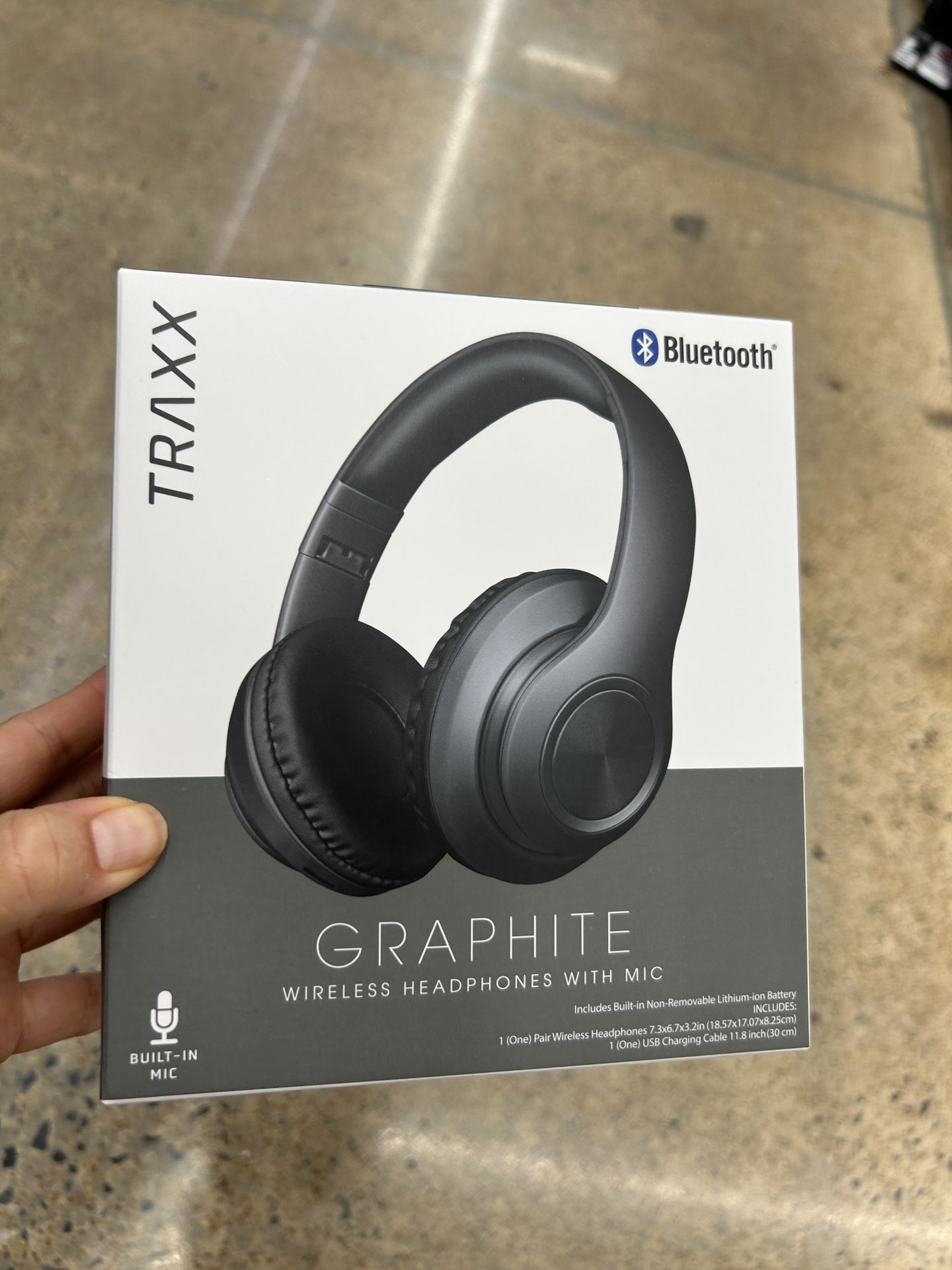 NWT bluetooth wireless Headphones with mic 