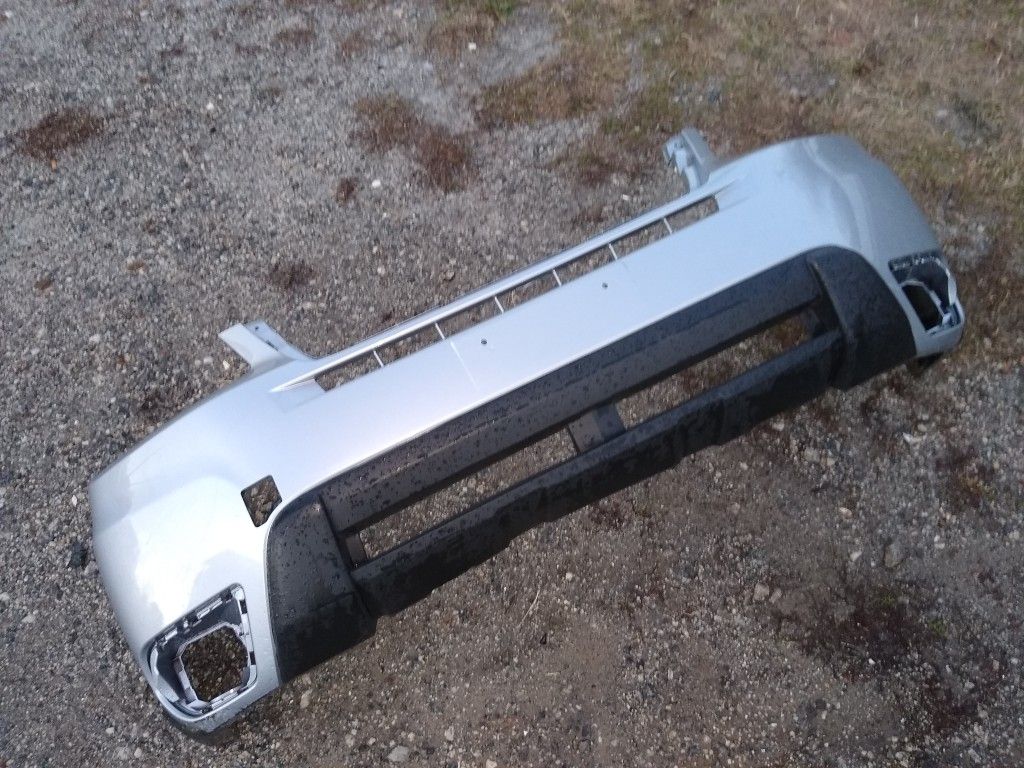 2014 to 2016 Subaru Forester front bumper