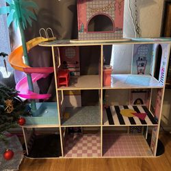LOL Doll House 