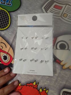 Earings