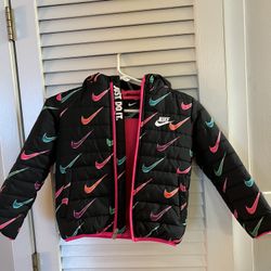 Nike Puffer Coat 4T