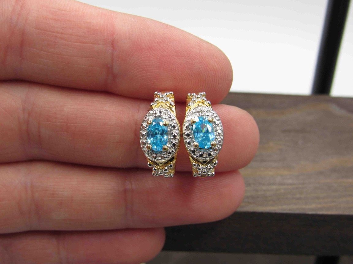 Sterling Silver Blue Cubic Zirconia & Diamond Earrings Vintage Wedding Engagement Anniversary Beautiful Everyday Minimalist Cute Sexy Cool