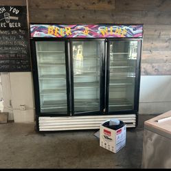 Commercial Refrigerator 