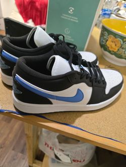 Shoes Size 11