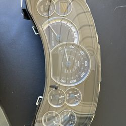 Cadillac Escalade Cluster / Odometer 