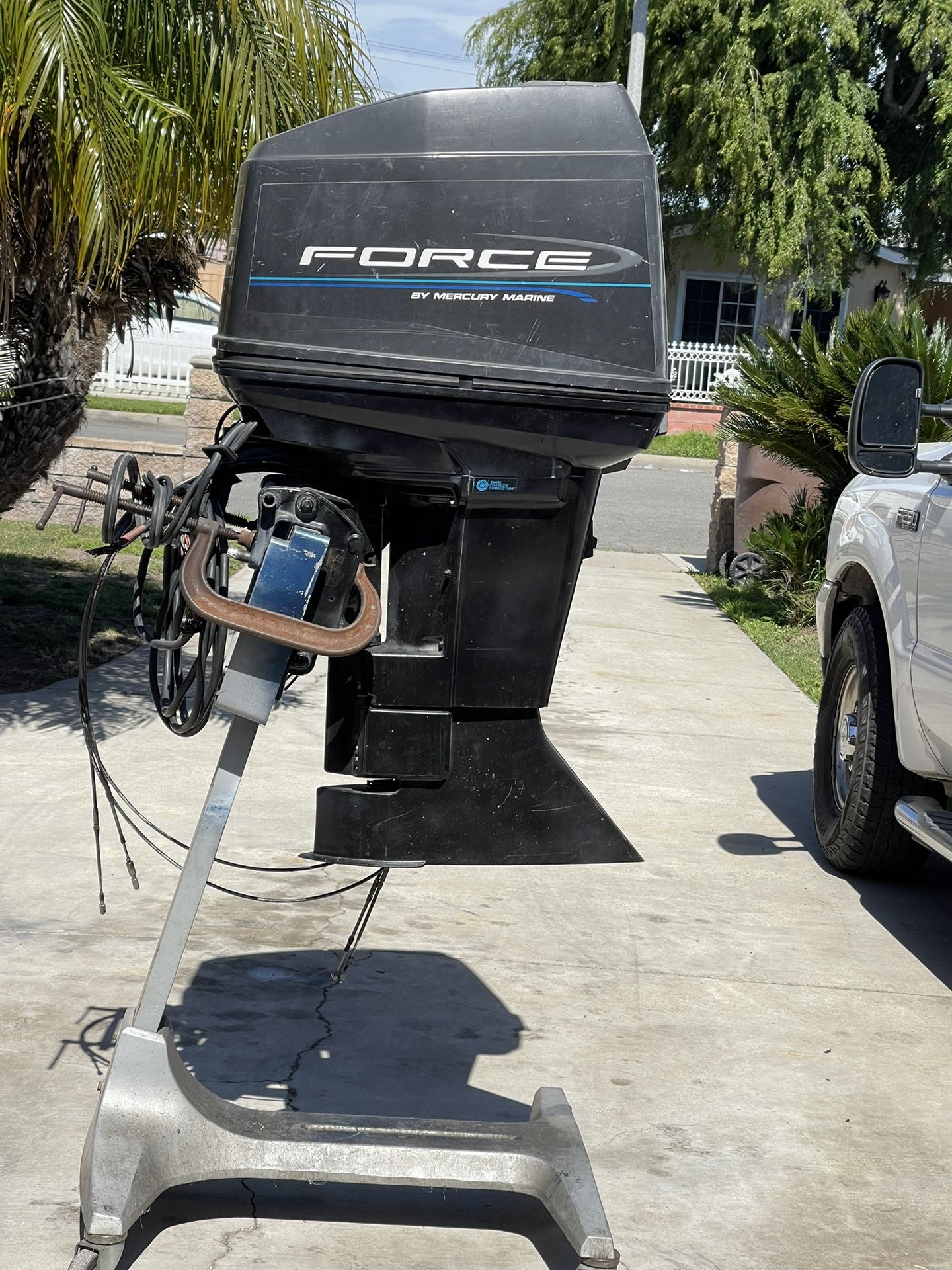 Force Mercury 125, Hp Outboard Motor with Stand