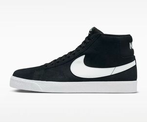 Nike Blazers size 10.5