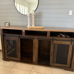 Dog crate Furniture Piece 