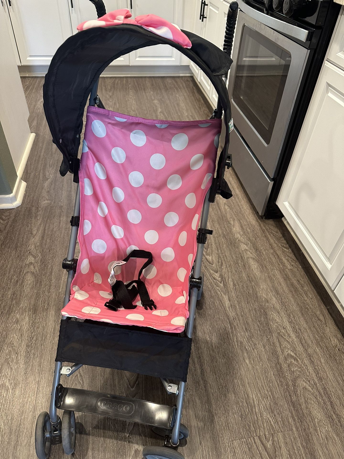 Minny Mouse Stroller