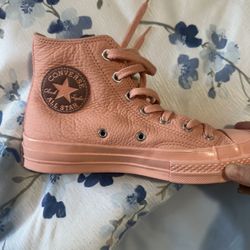 Converse Men’s Size 5