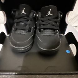Jordan  4s Black Cats 