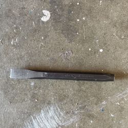3/8" X 1/2", 6" LONG COLD CHISEL  Part No. LC166A