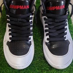 Jordans size 7.5