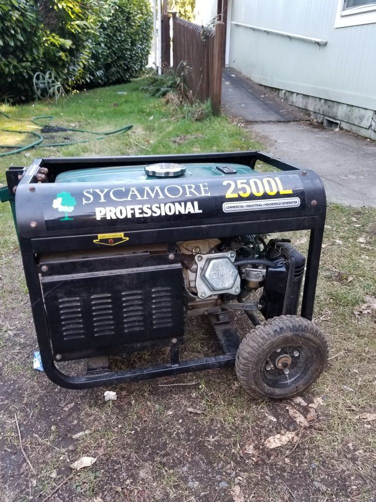 Sycamore professional 2500L generator 2500 watts for Sale in Olympia