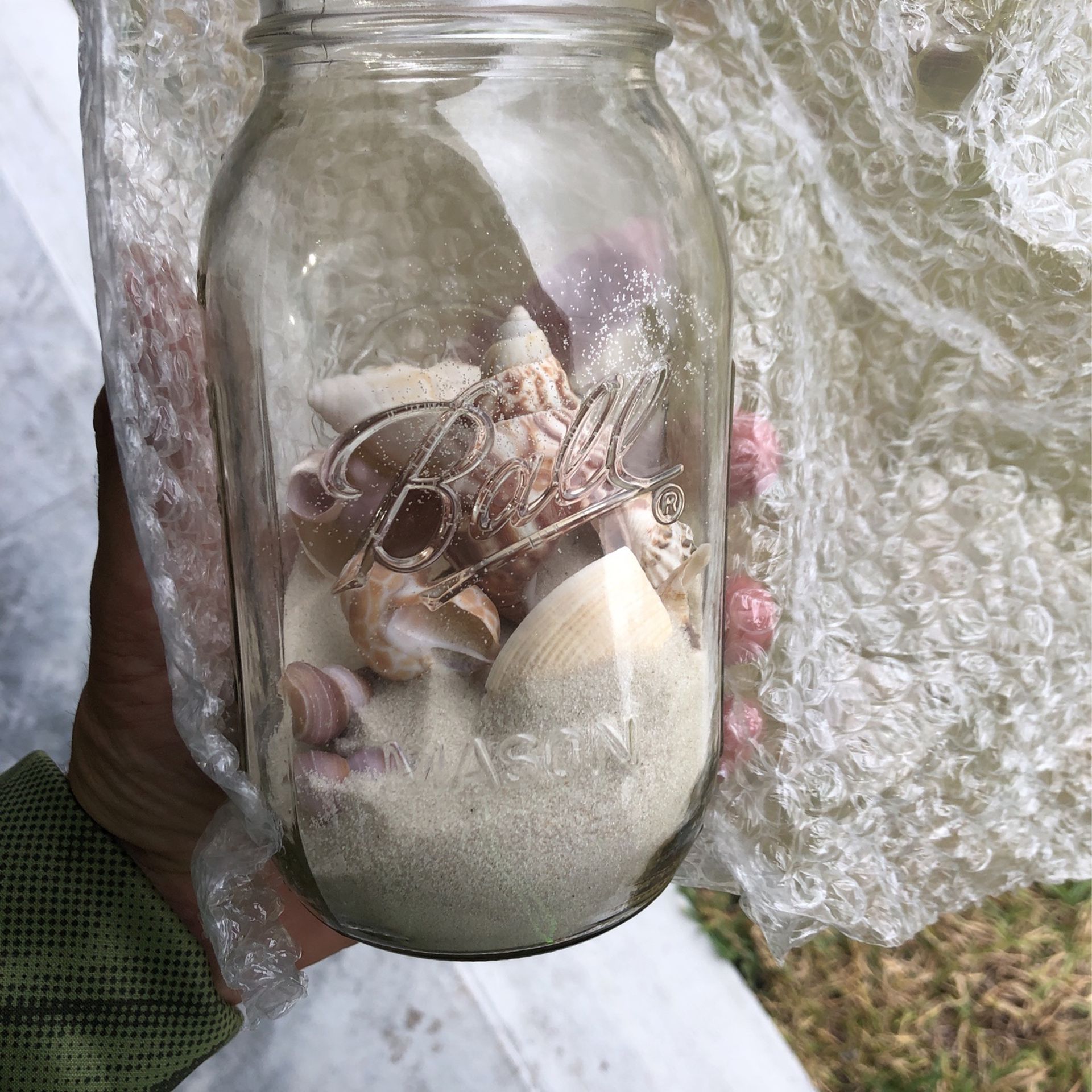 Mason Jars - 6 Filled With Beach Sand And Shells
