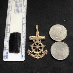 14K Yellow Gold Mariner Crucifix Anchor Cross Pendant 46mm high 27mm wide weighs 6 grams Excellent Condition Shipping available Secure PayPal acc