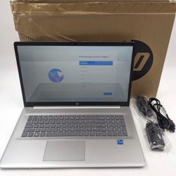17.3” HP laptop i3 8Gb 256gb 