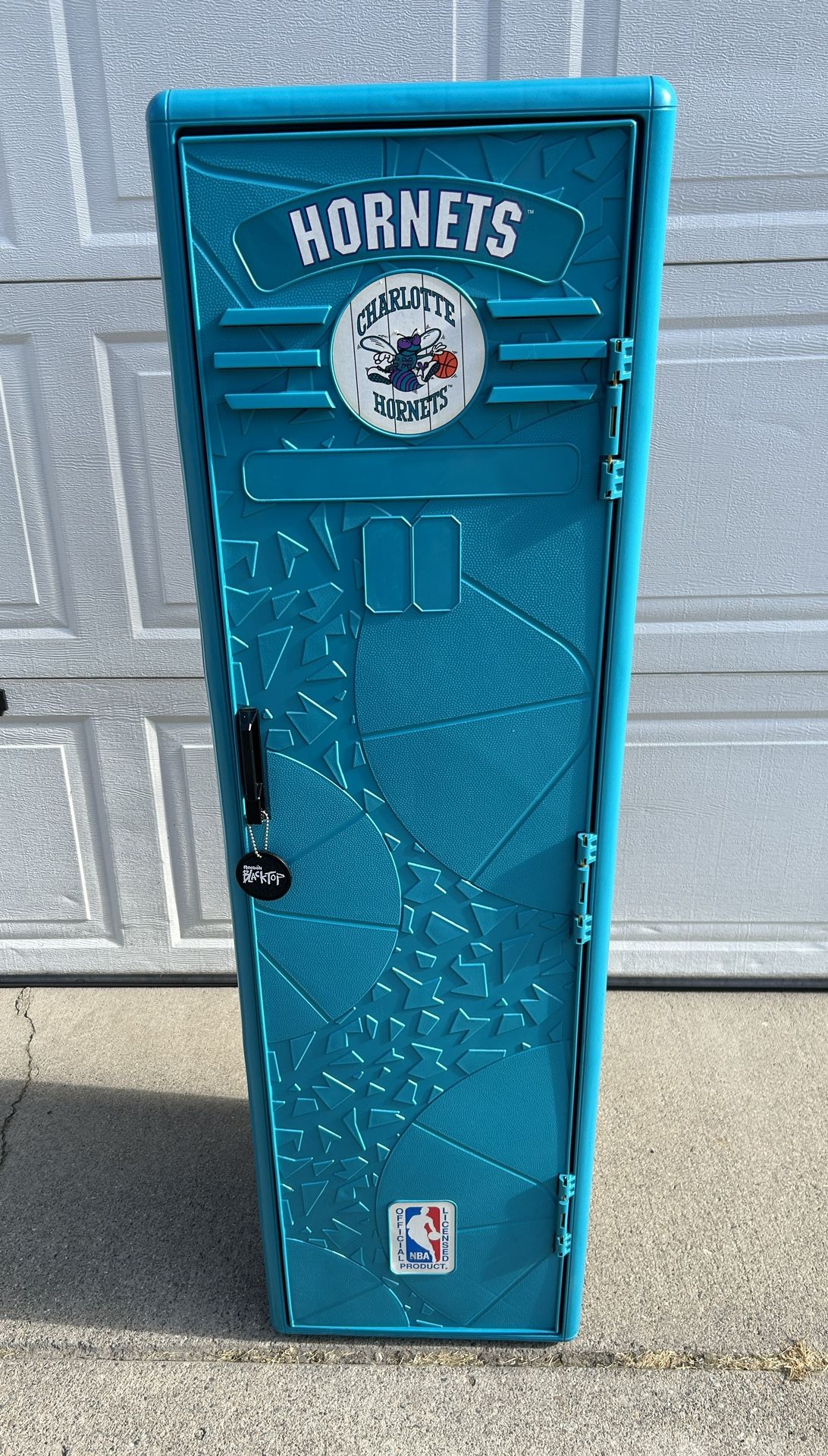**1994 SunCast Plastic Locker W/1994 Charlotte NCAA Final 4 Commemorative Basketball**