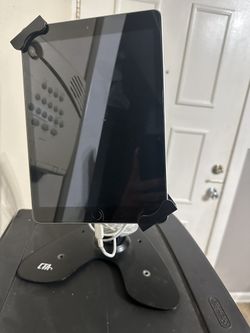 iPad Stand 
