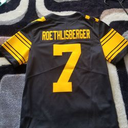 Pittsburgh Steelers Ben Roethilsberger # 7 Jersey