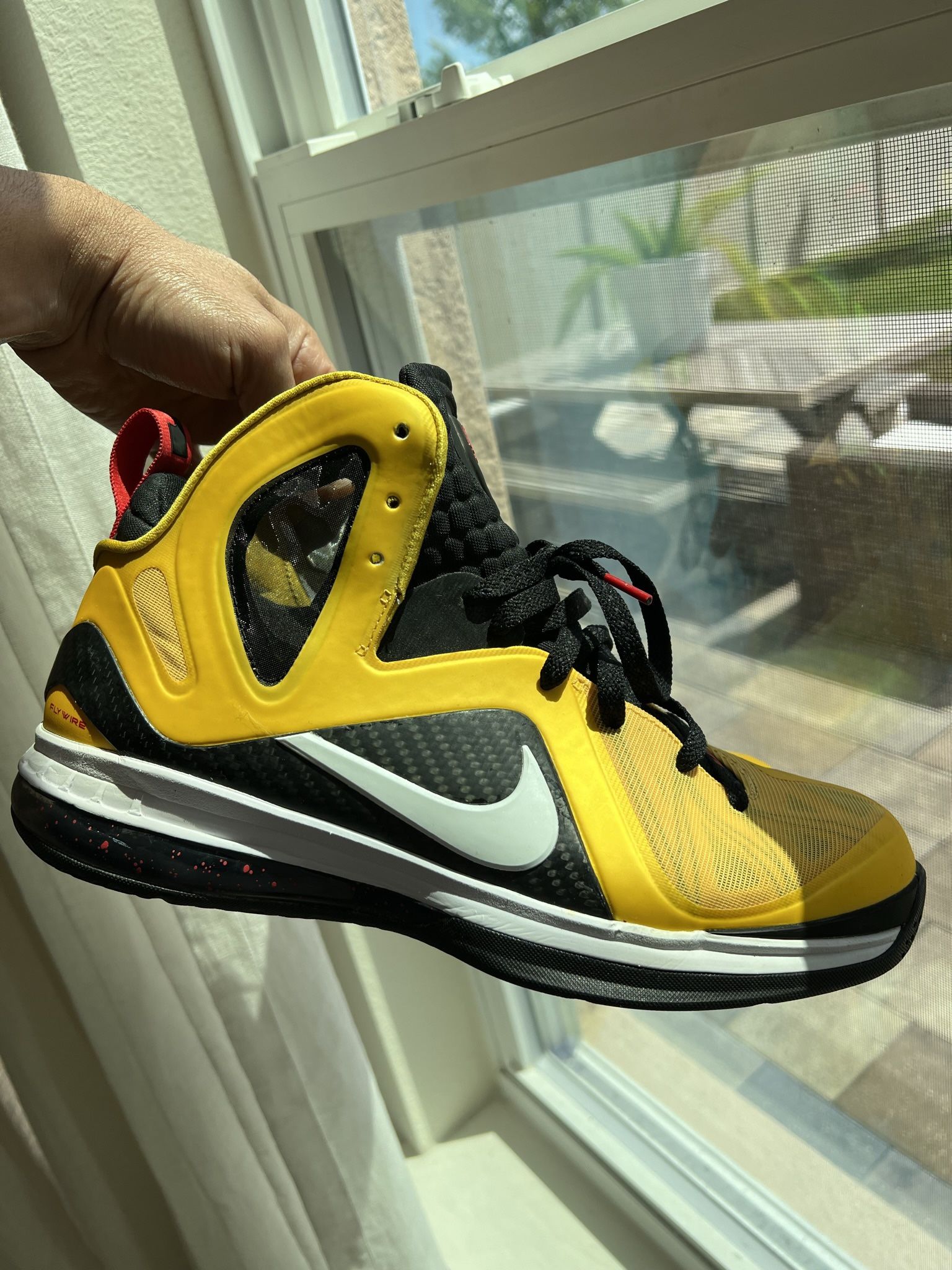 Nike LeBron 9 Elite ‘Taxi’ maxresdefault.jpg main image 4