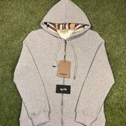 BURBERRY ZIP UP