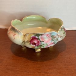 Vintage Hohenzollern China Germany footed For 5“ X 2“ L14