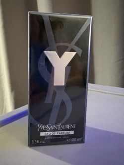 YVES SAINT LAURENT
