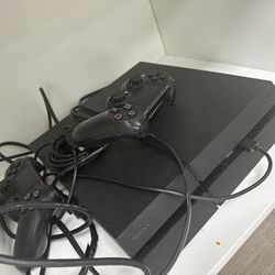 Ps4 w 3 controllers