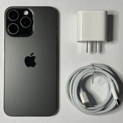 Apple iPhone 15 Pro Max - 256 GB - Black Titanium (Unlocked) (100%BATT)