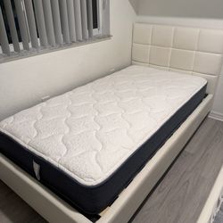 Twin Bed With Mattress EL DORADO FURNITURE 
